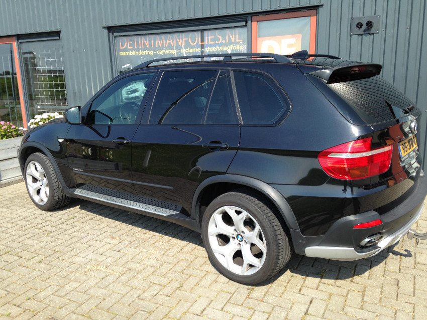 Autoruiten blinderen geeft je auto een luxe uitstraling